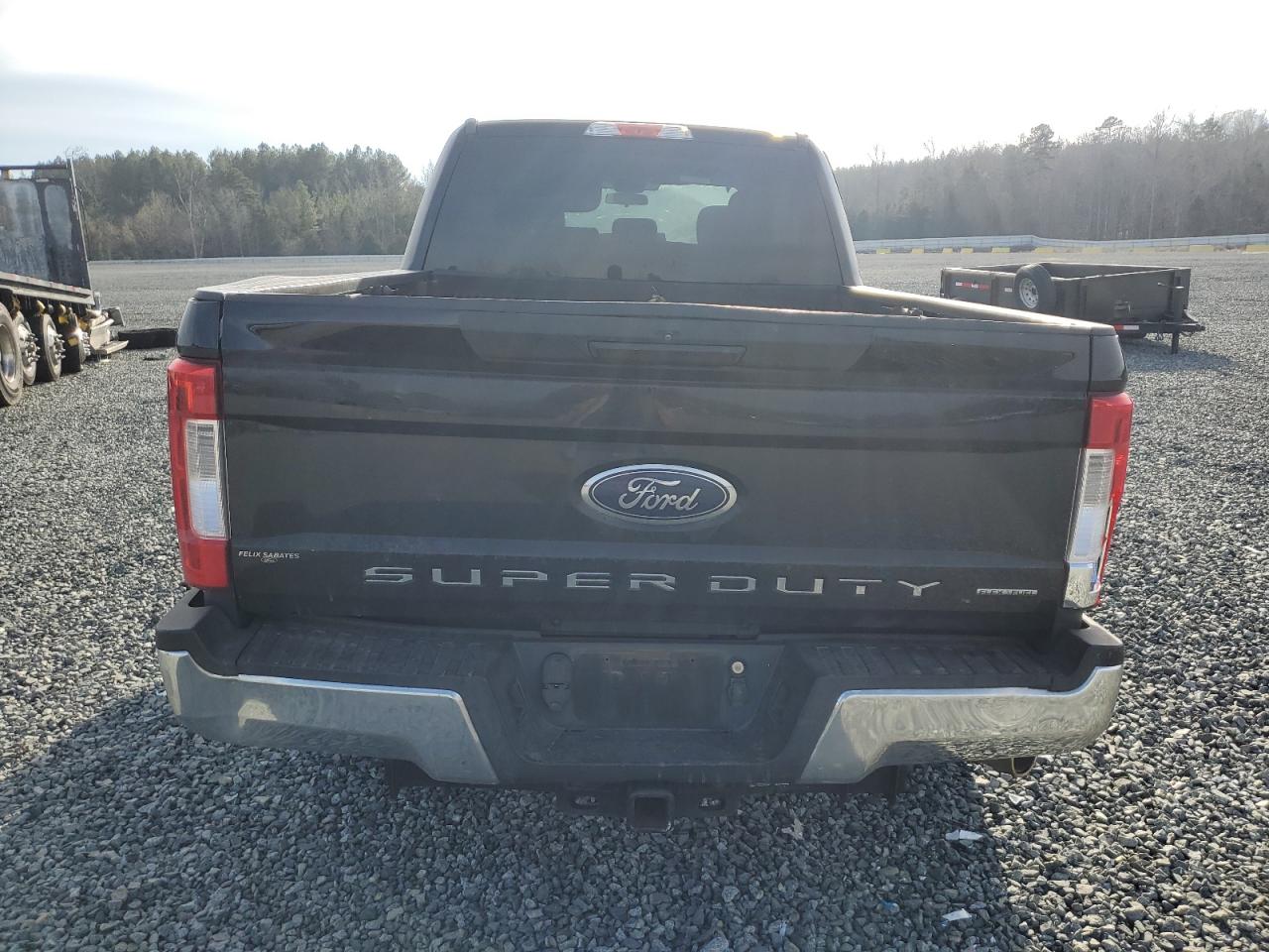 2017 Ford F250 - Image 6