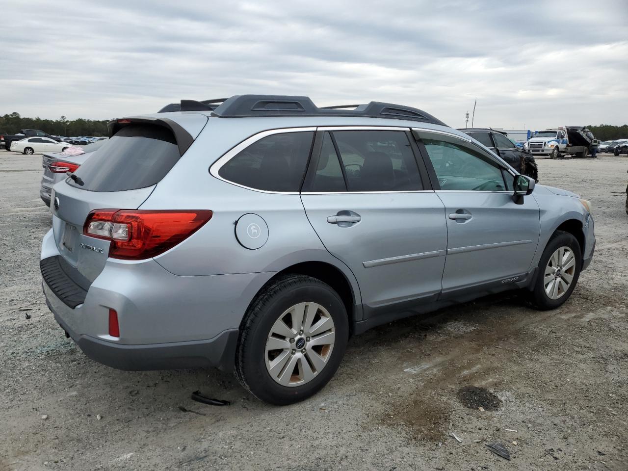 2016 Subaru Outback - Image 3