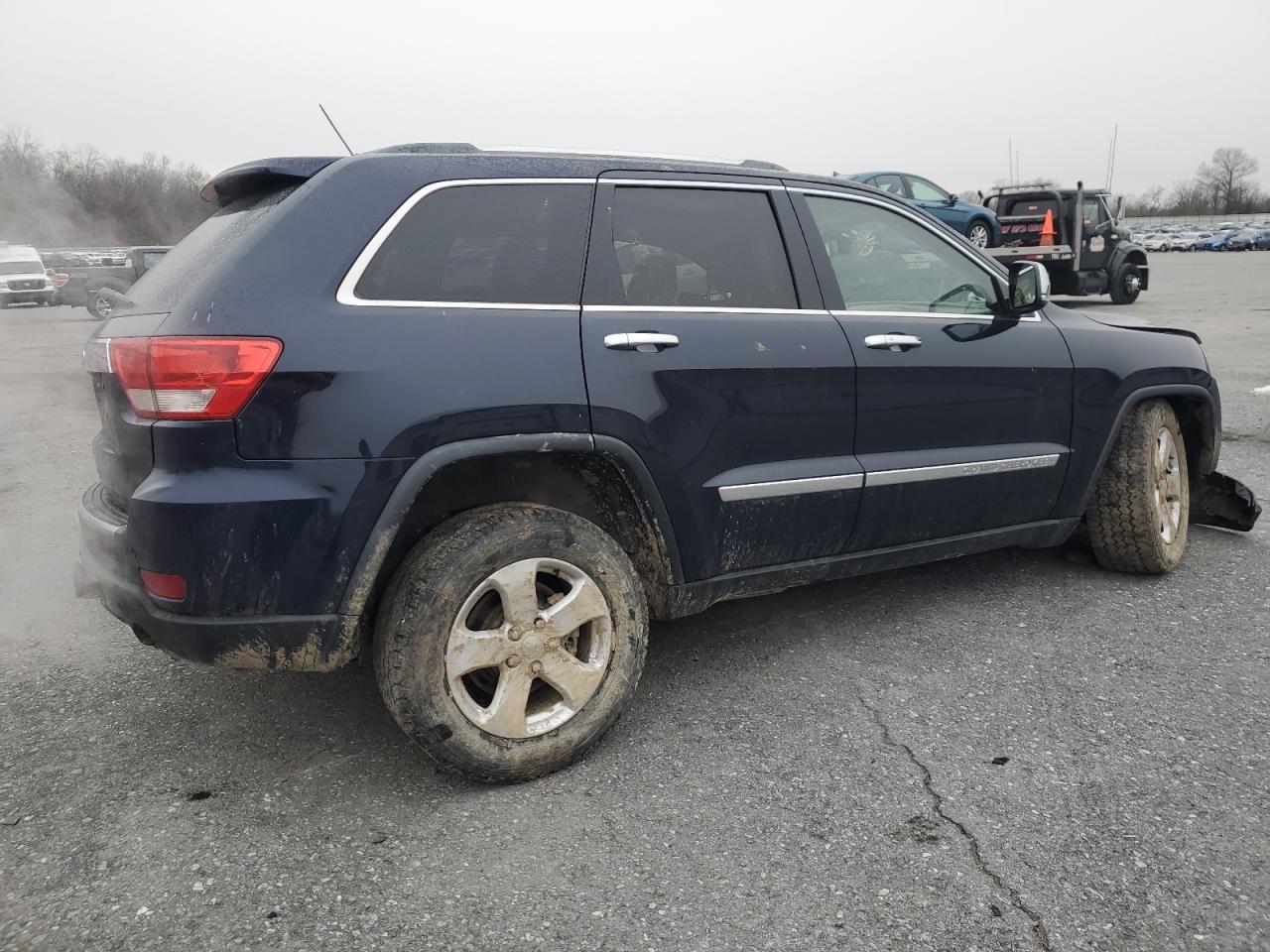 2012 Jeep Grand Cherokee - Image 3