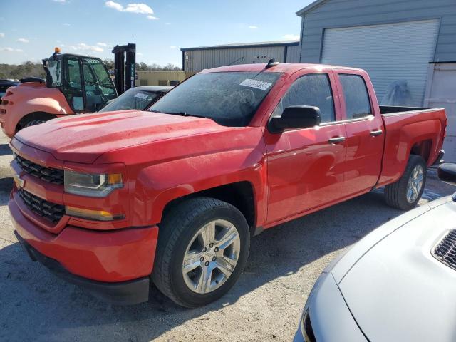  CHEVROLET SILVERADO 2018 Красный