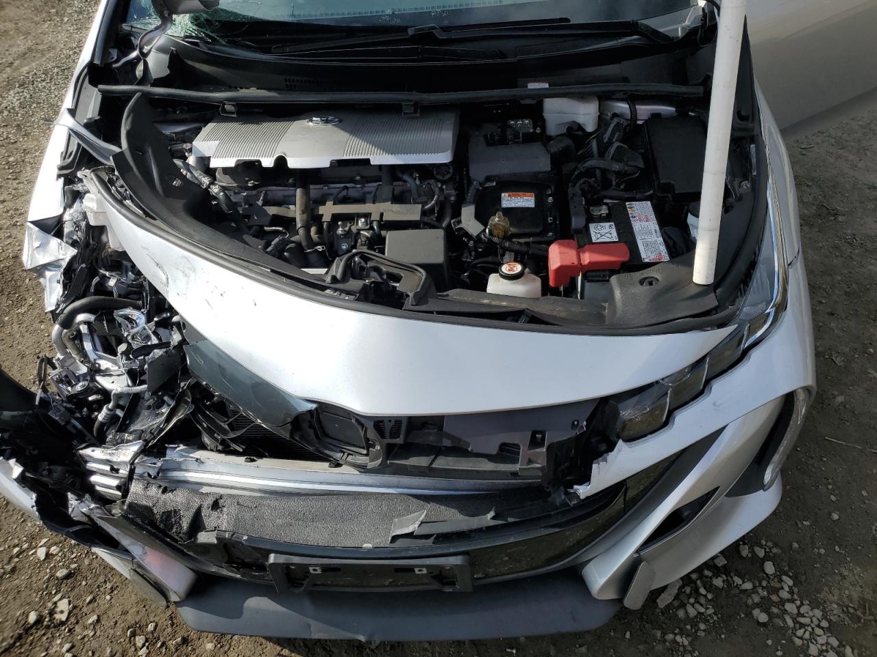 2022 Toyota Prius - Image 13