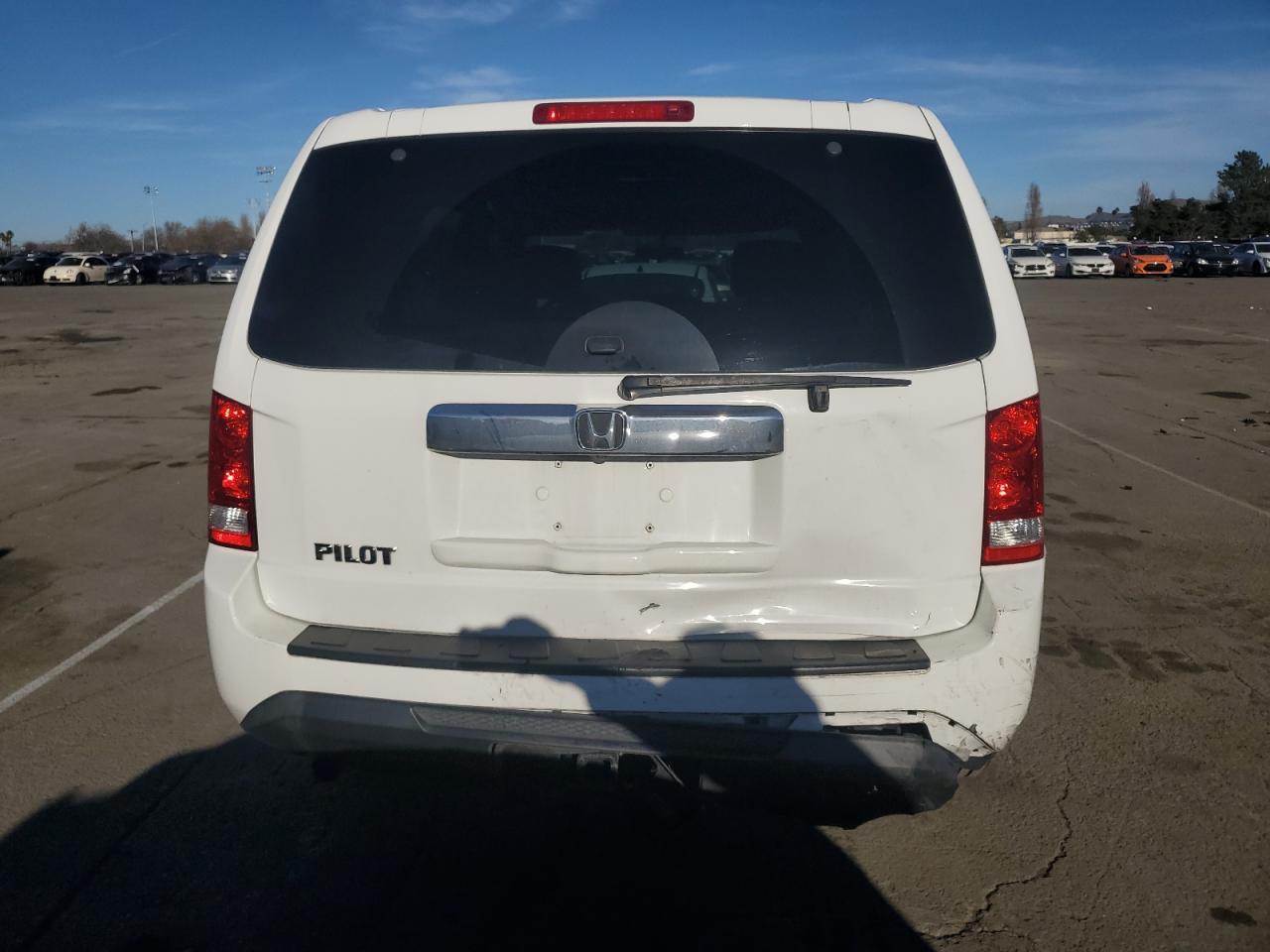 VIN 5FNYF3H2XFB022364 2015 HONDA PILOT no.6