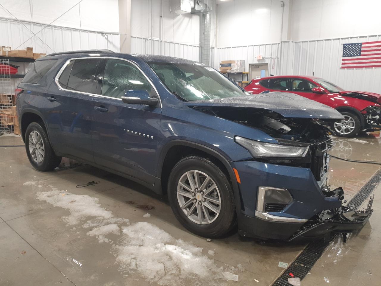 2022 Chevrolet Traverse - Image 4