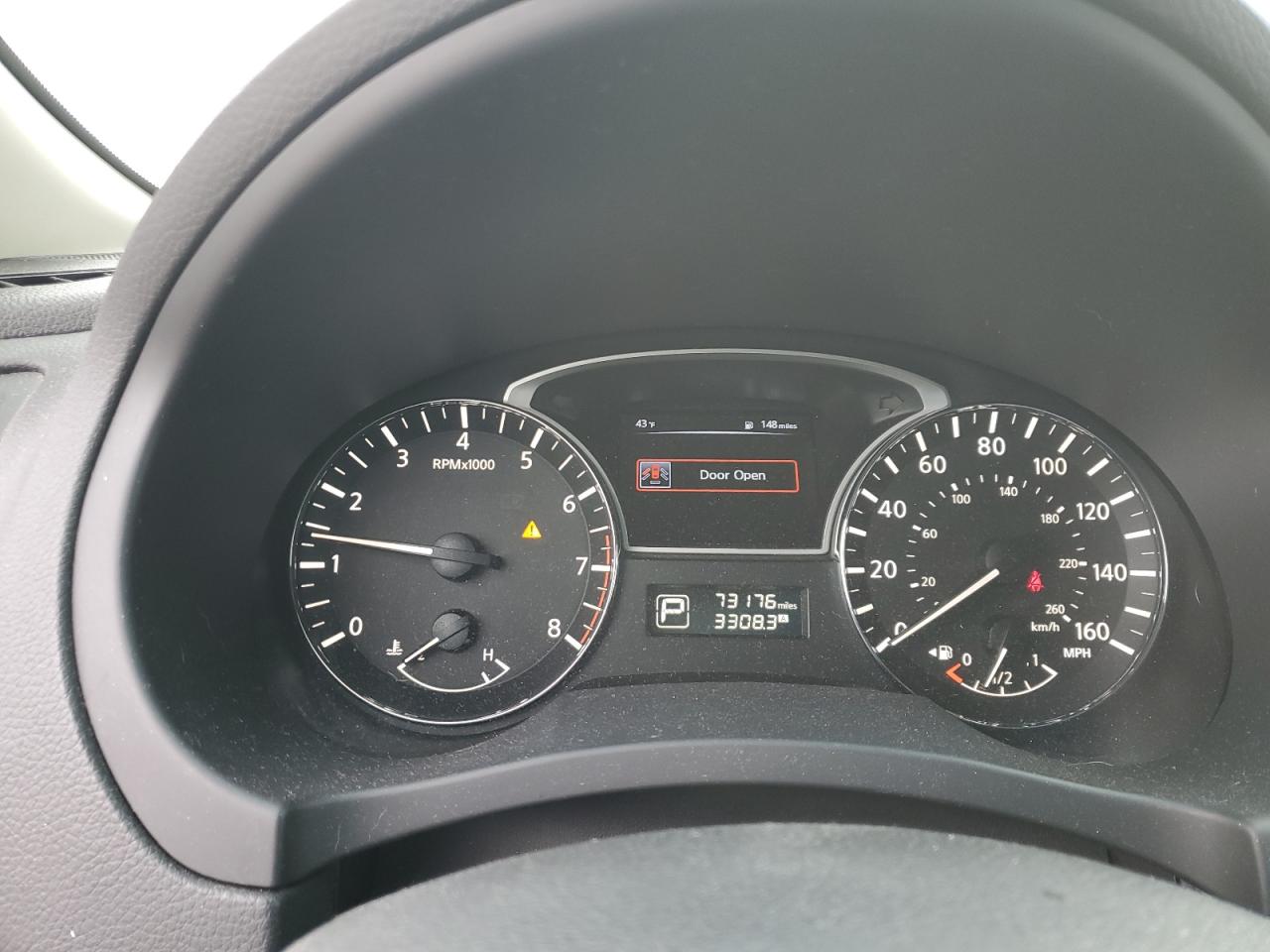 2015 Nissan Altima - Image 9