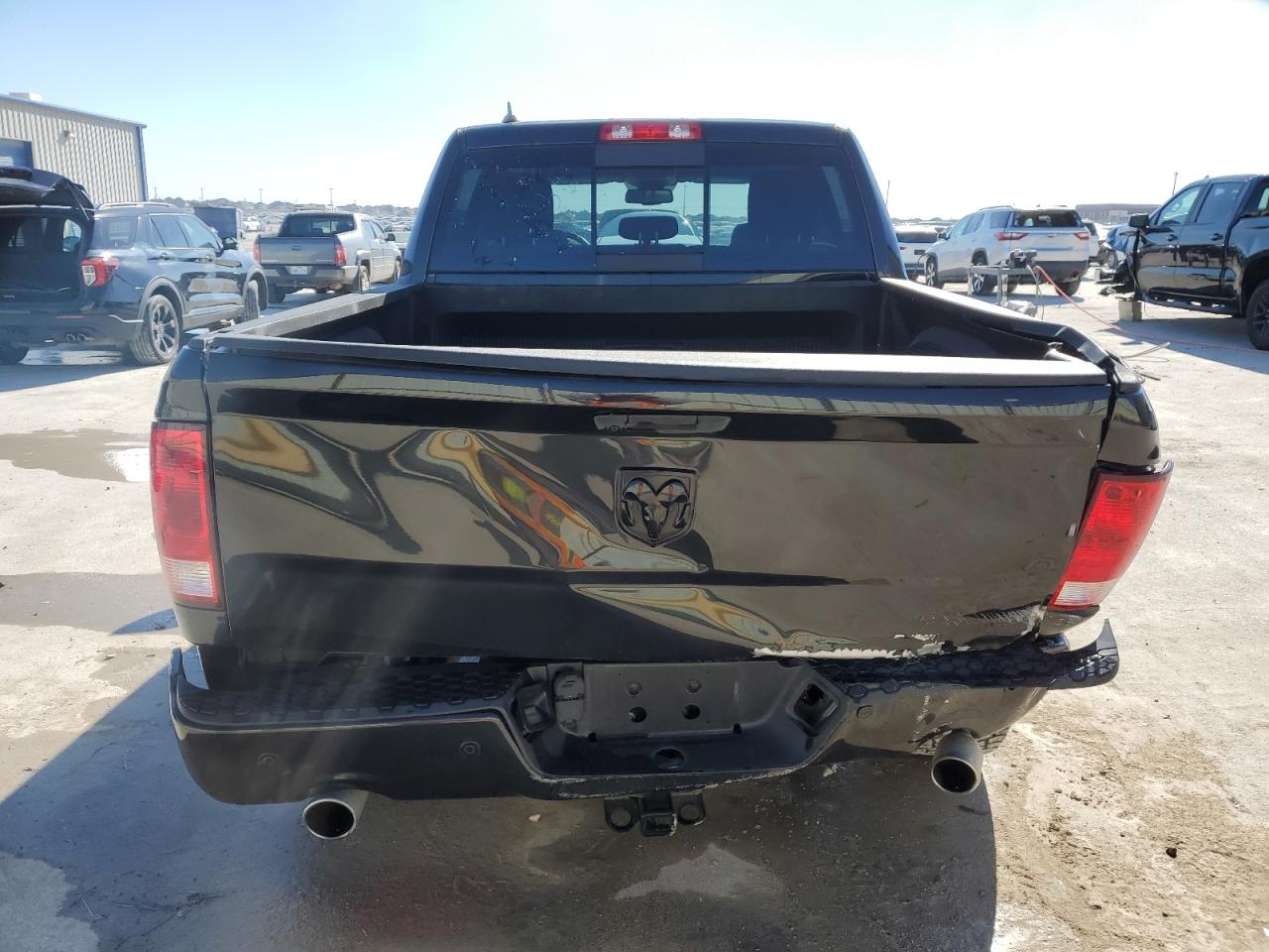 2019 RAM 1500 - Image 6