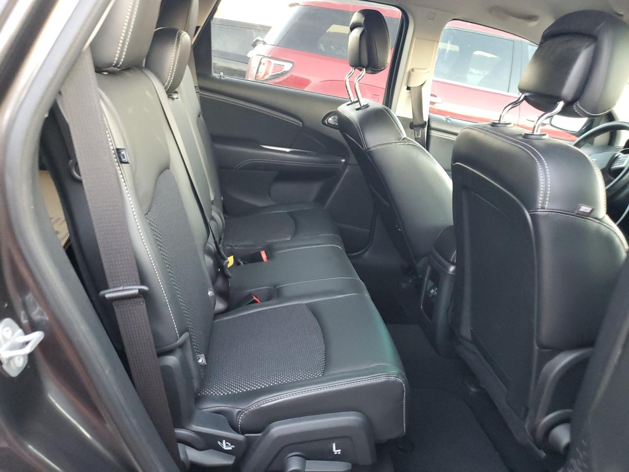 2016 Dodge Journey - Image 10