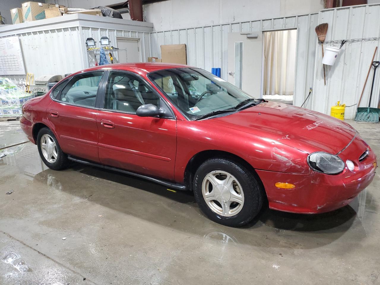 1999 Ford Taurus - Image 4