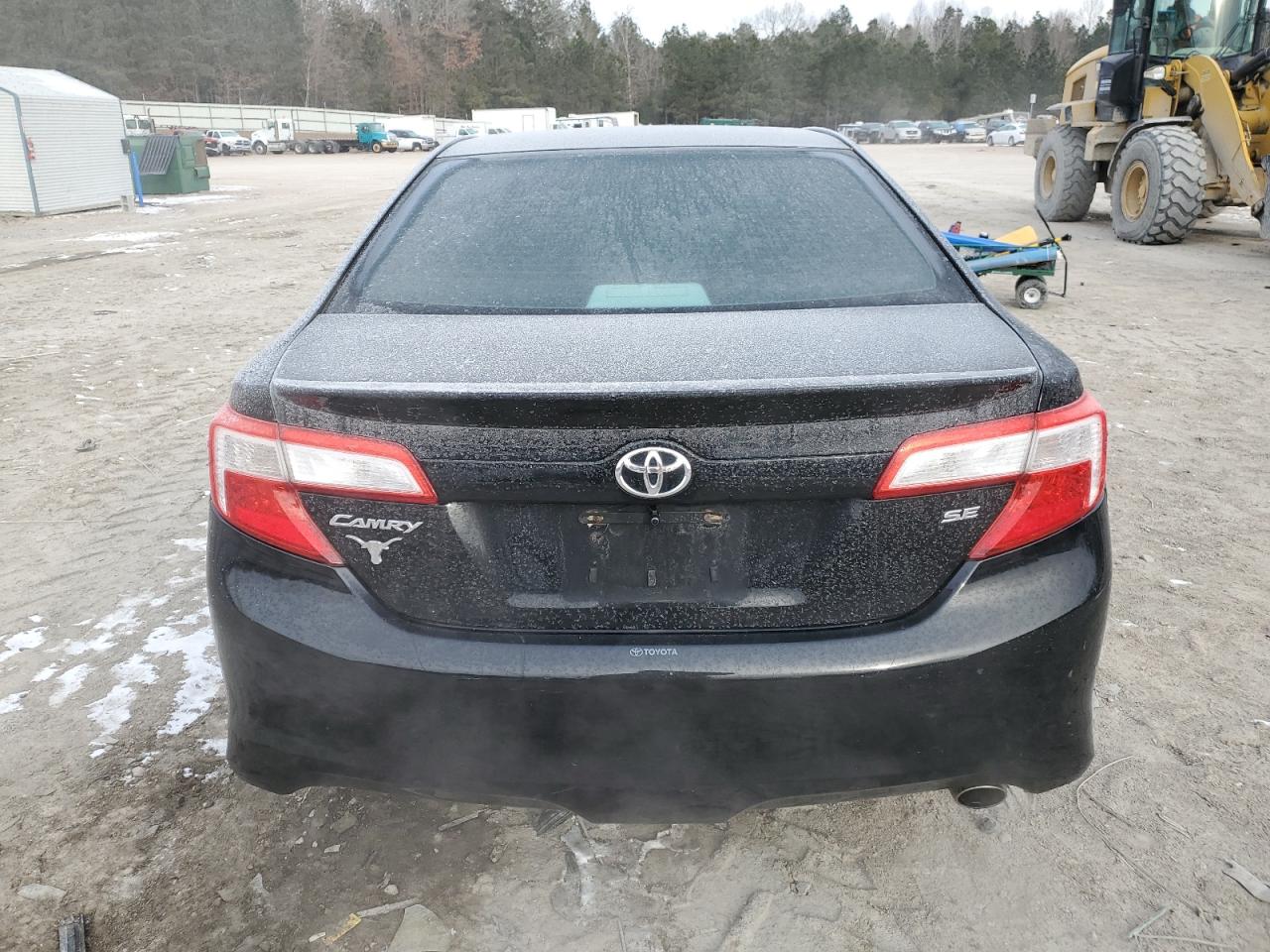 2012 Toyota Camry - Image 6