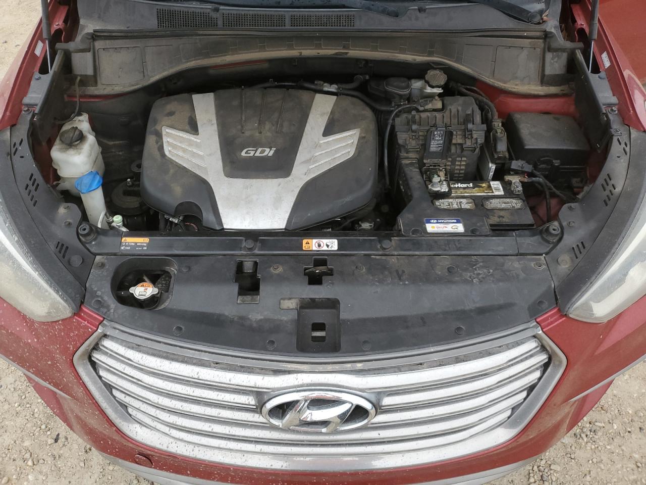 2017 Hyundai Santa Fe - Image 12