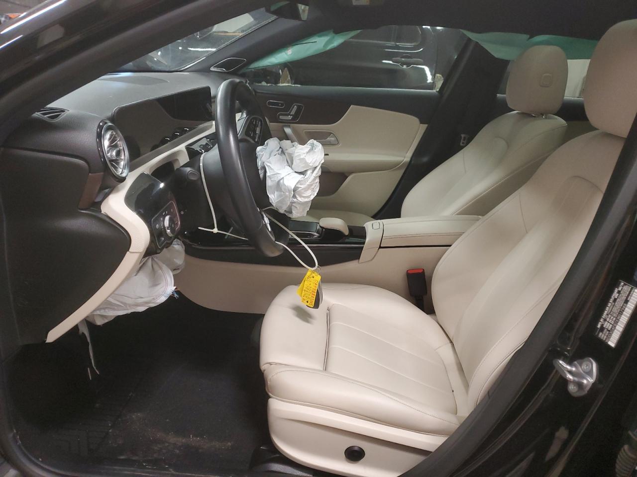 2019 Mercedes-Benz A 220 4Matic VIN: WDD3G4FB7KW017988 Lot: 41751355