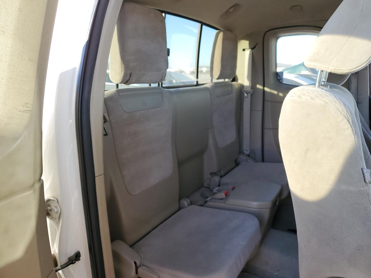 2009 Toyota Tacoma - Image 10