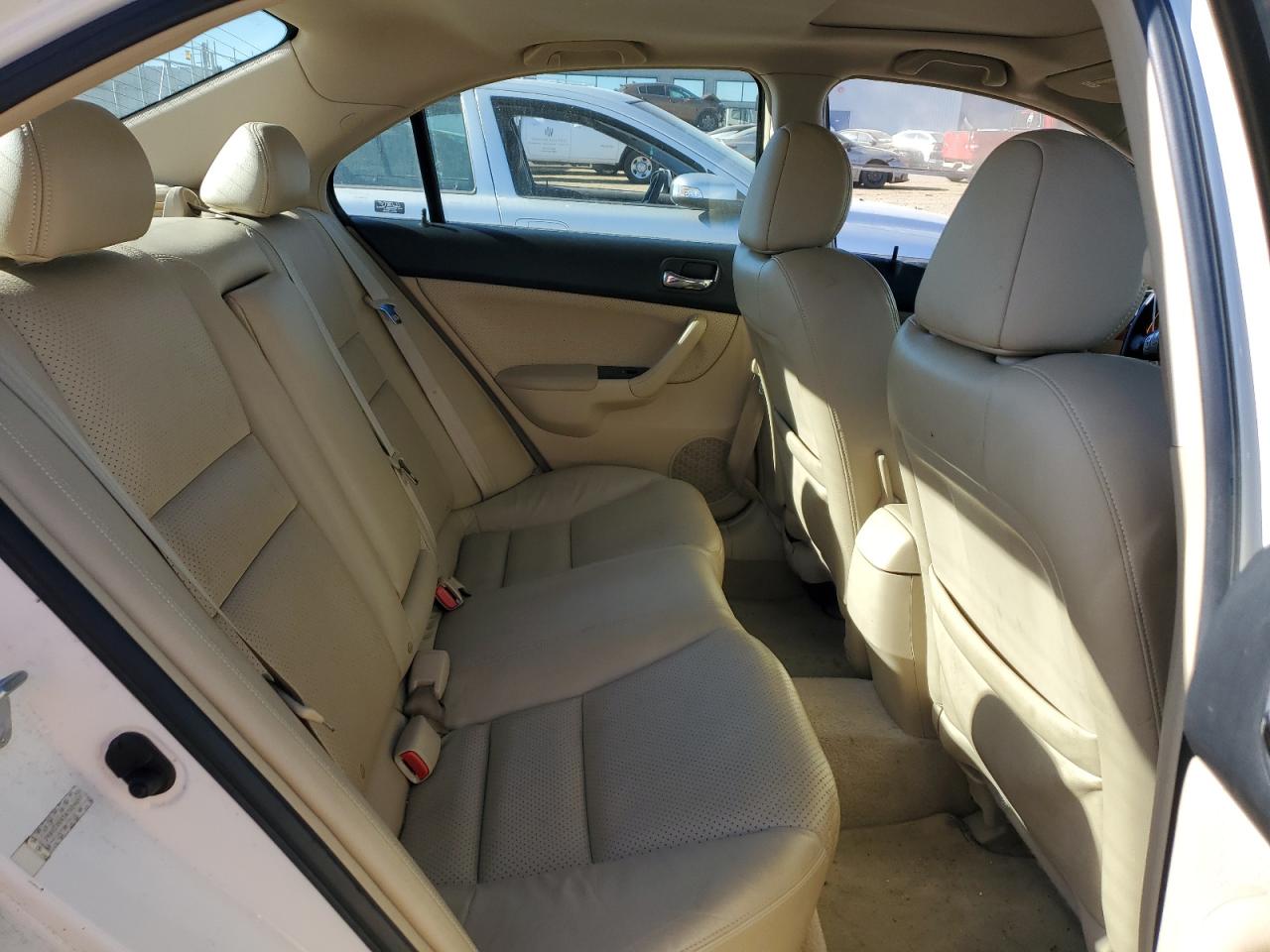 2004 Acura TSX - Image 10