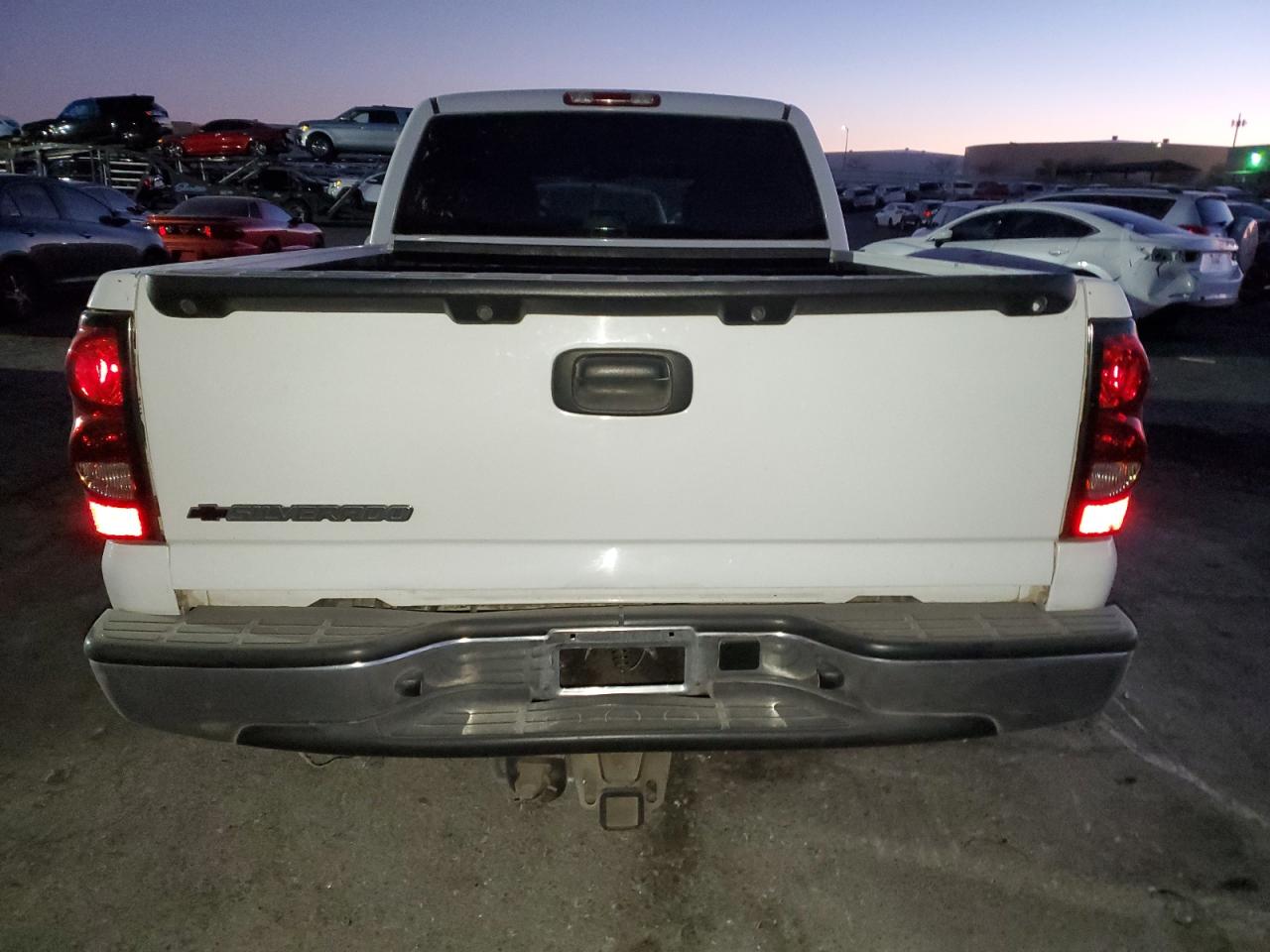 2005 Chevrolet Silverado C1500 VIN: 1GCEC19T85Z120616 Lot: 70782655