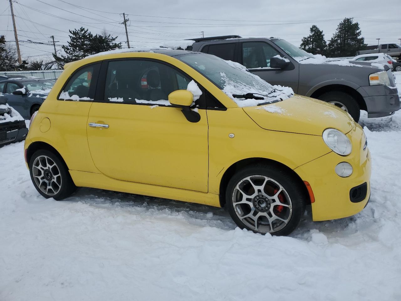 VIN 3C3CFFBR2DT585283 2013 FIAT 500 no.4