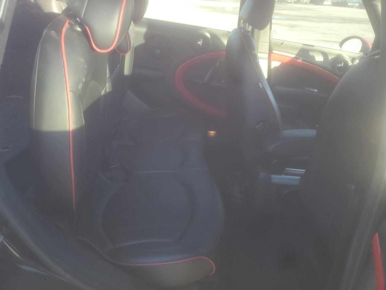 2015 MINI Cooper - Image 11
