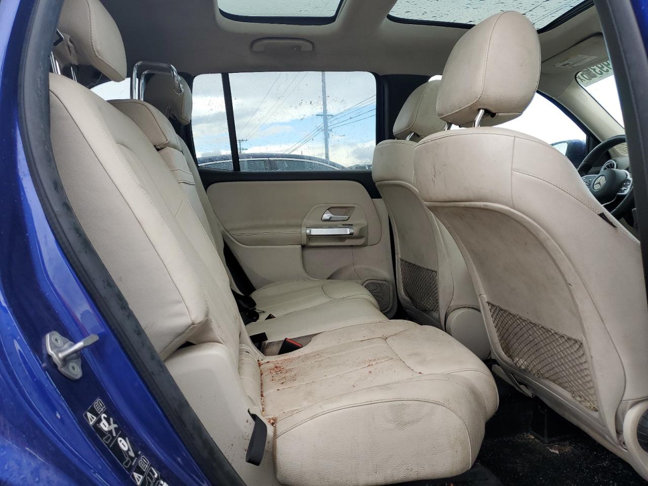 2022 Mercedes-Benz GLB - Image 11