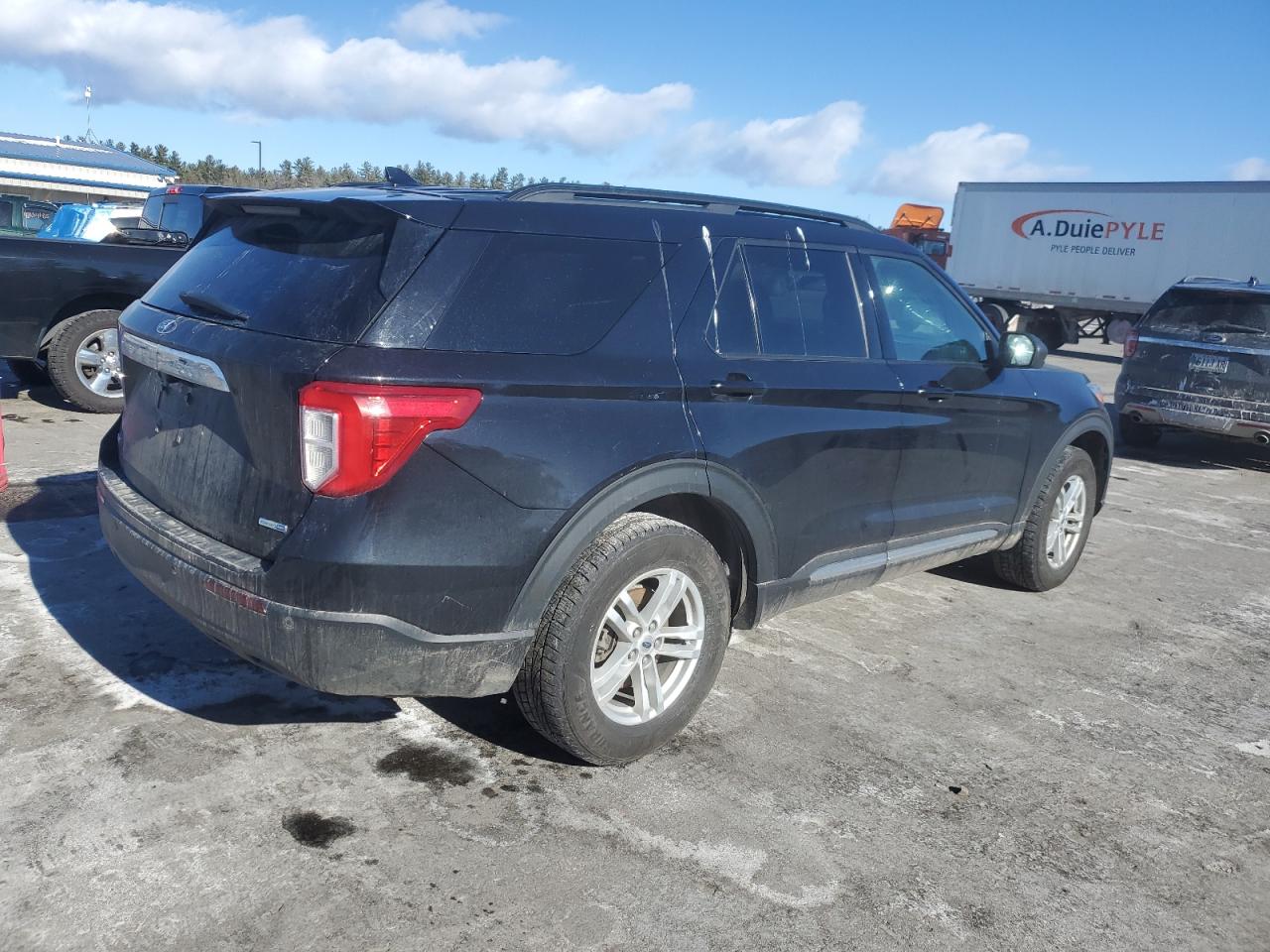 2020 Ford Explorer - Image 3