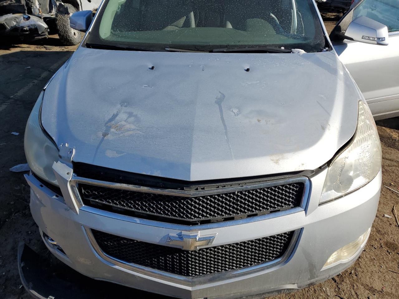 2011 Chevrolet Traverse - Image 12