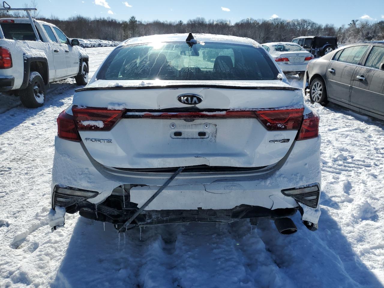 2021 Kia Forte - Image 6