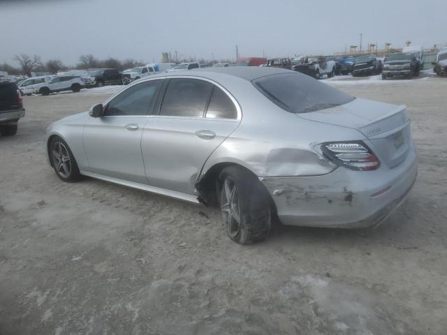 MERCEDES-BENZ E-CLASS 2017 Srebrny