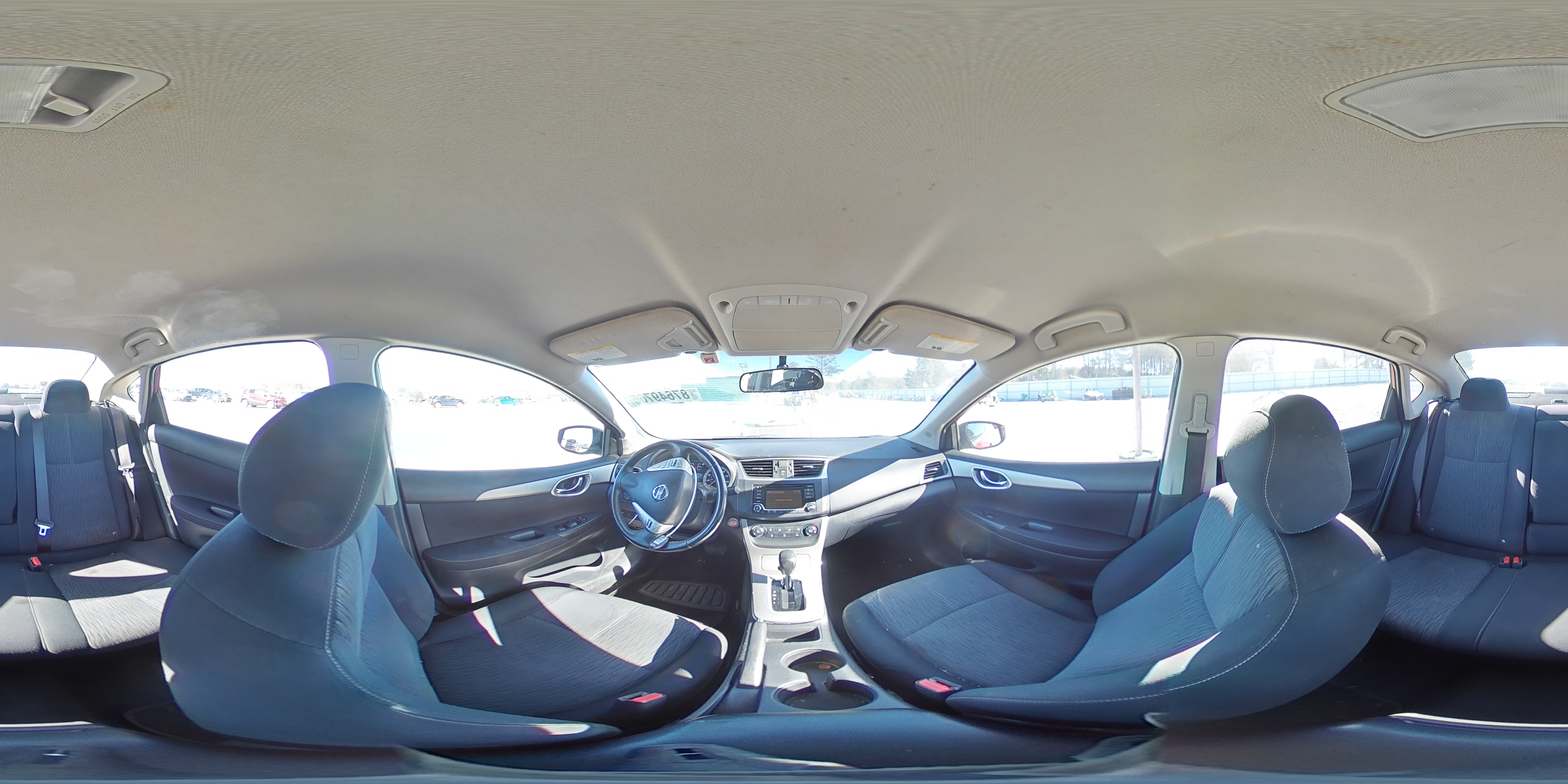 2015 Nissan Sentra - Image 13