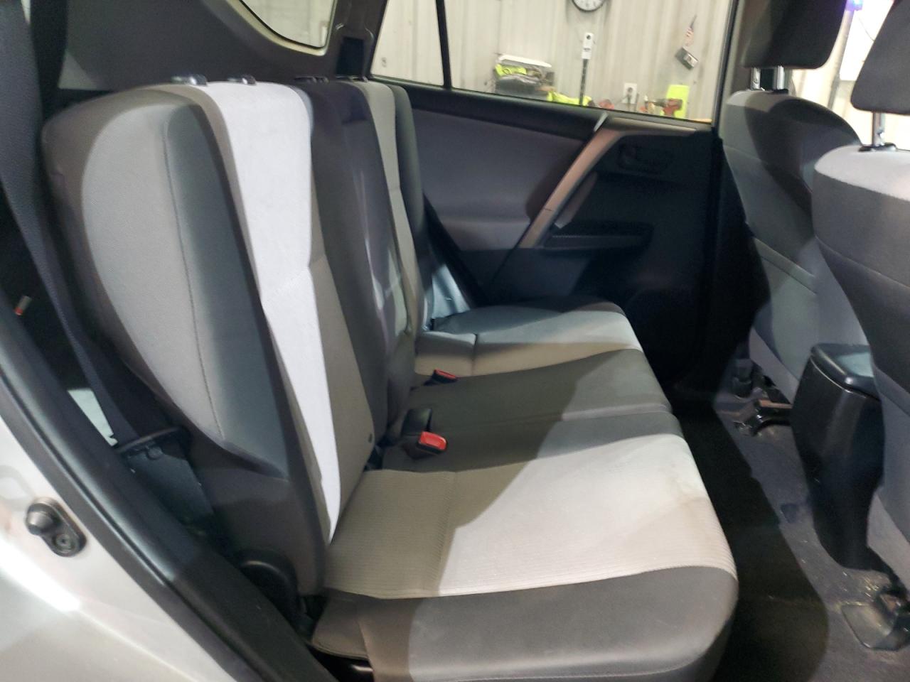 2014 Toyota RAV 4 - Image 11