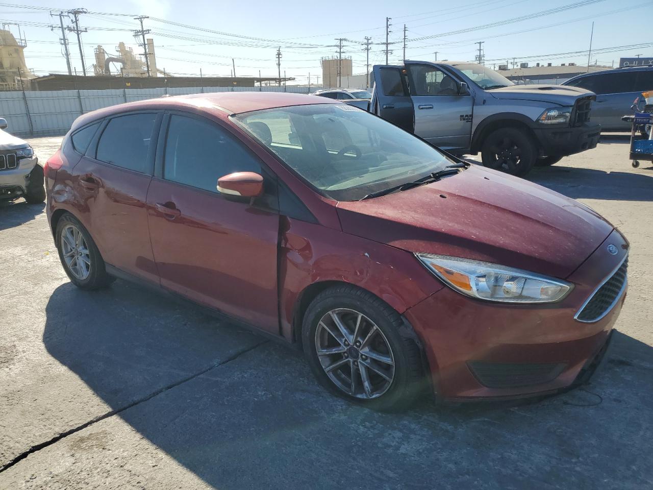 VIN 1FADP3K21GL298120 2016 FORD FOCUS no.4