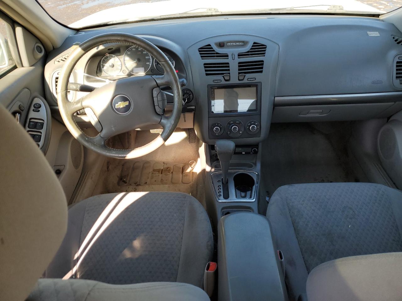2006 Chevrolet Malibu - Image 8
