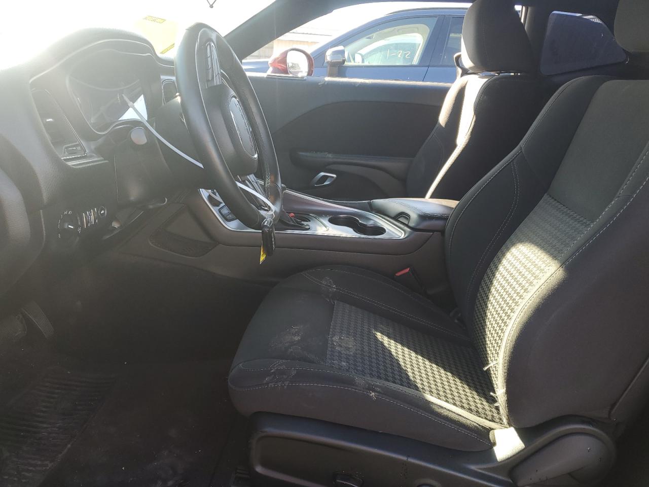 2018 Dodge Challenger - Image 7