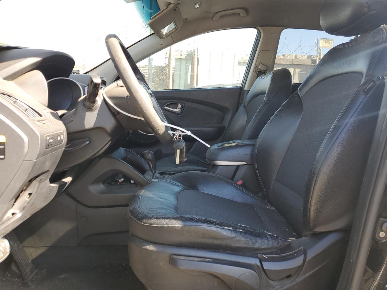 2012 Hyundai Tucson - Image 7