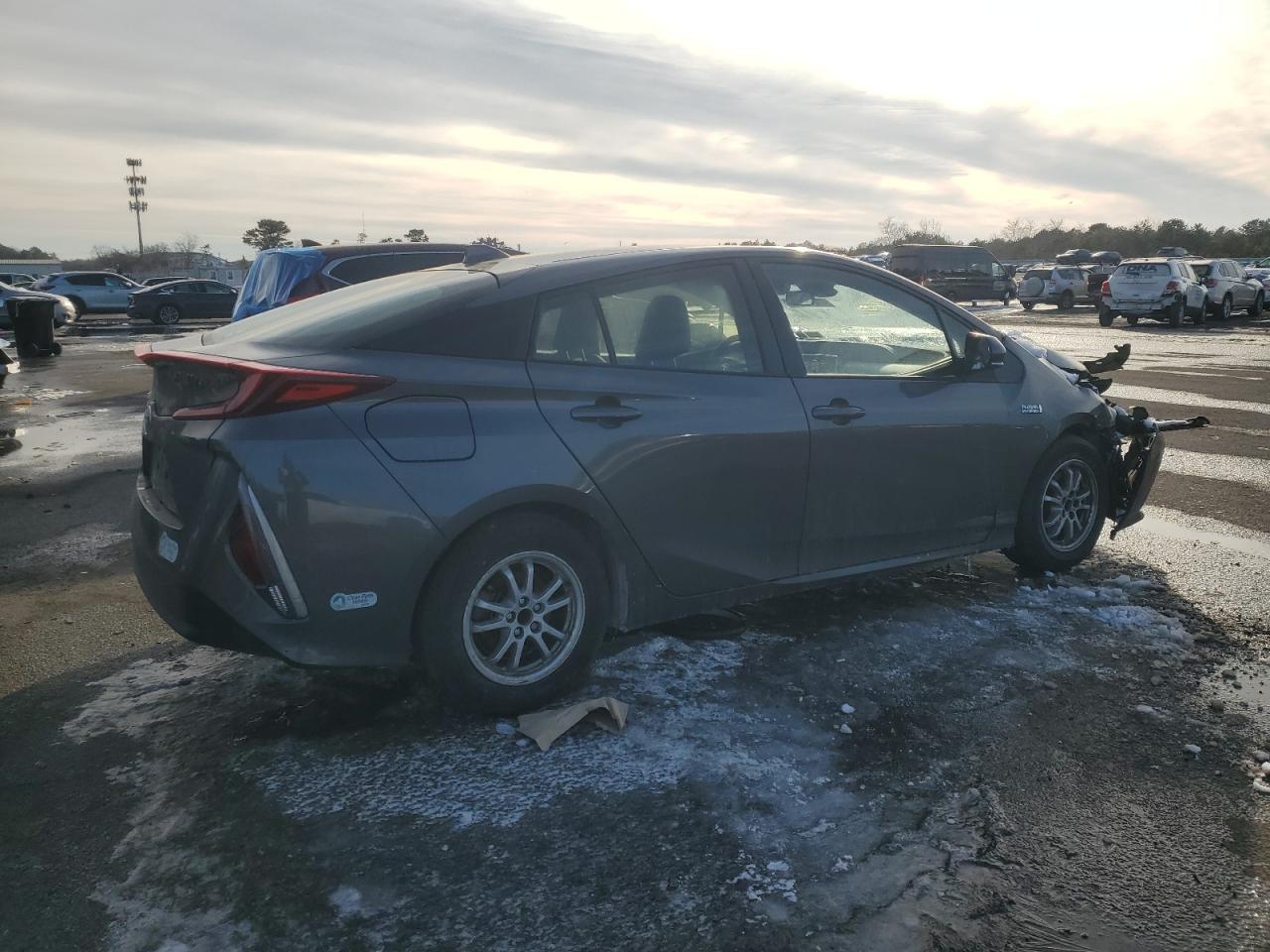2022 Toyota Prius - Image 3