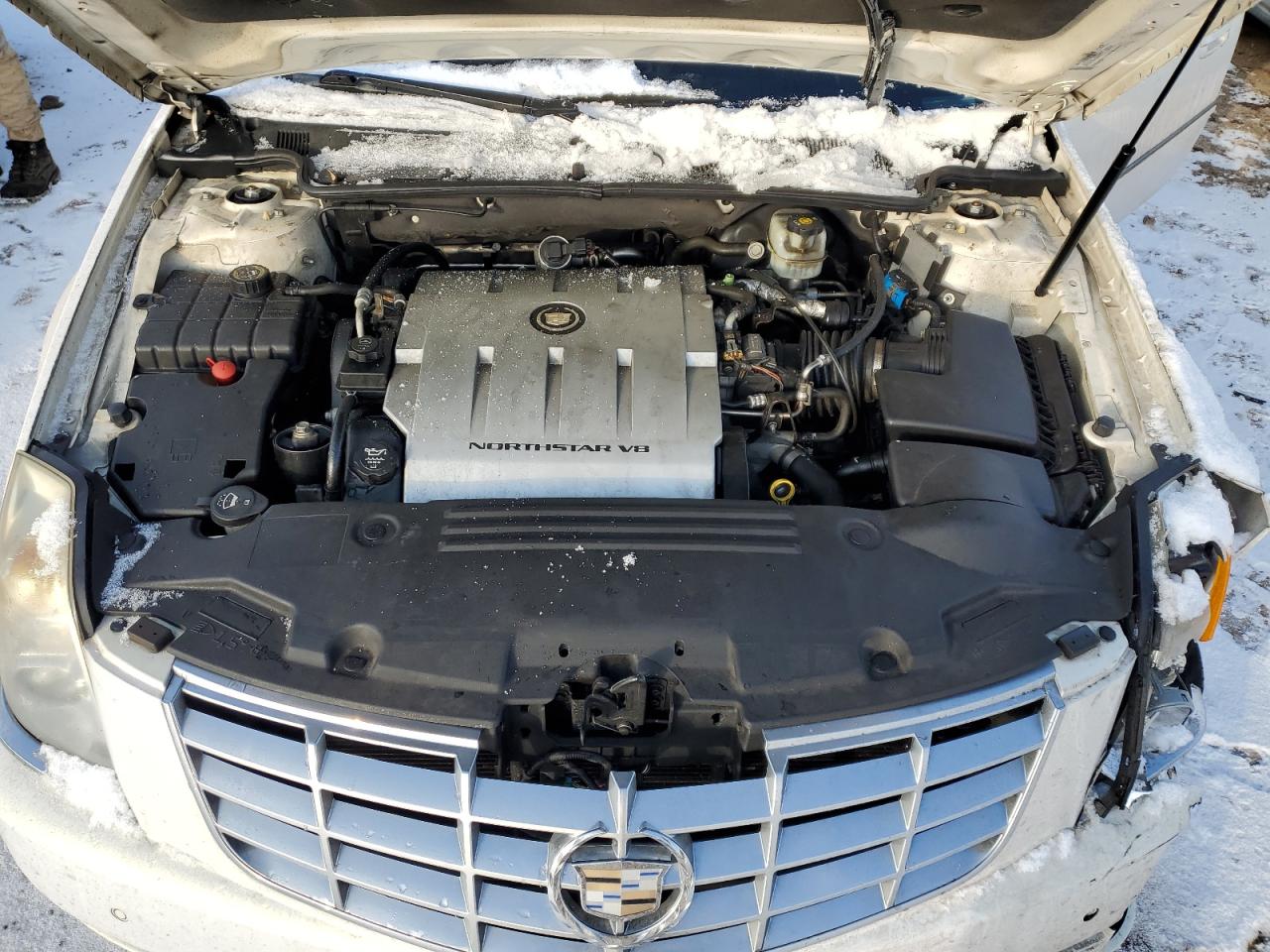 2007 Cadillac DTS - Image 11