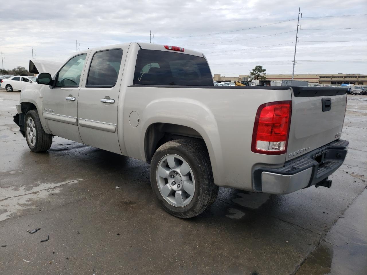 2009 GMC Sierra - Image 2