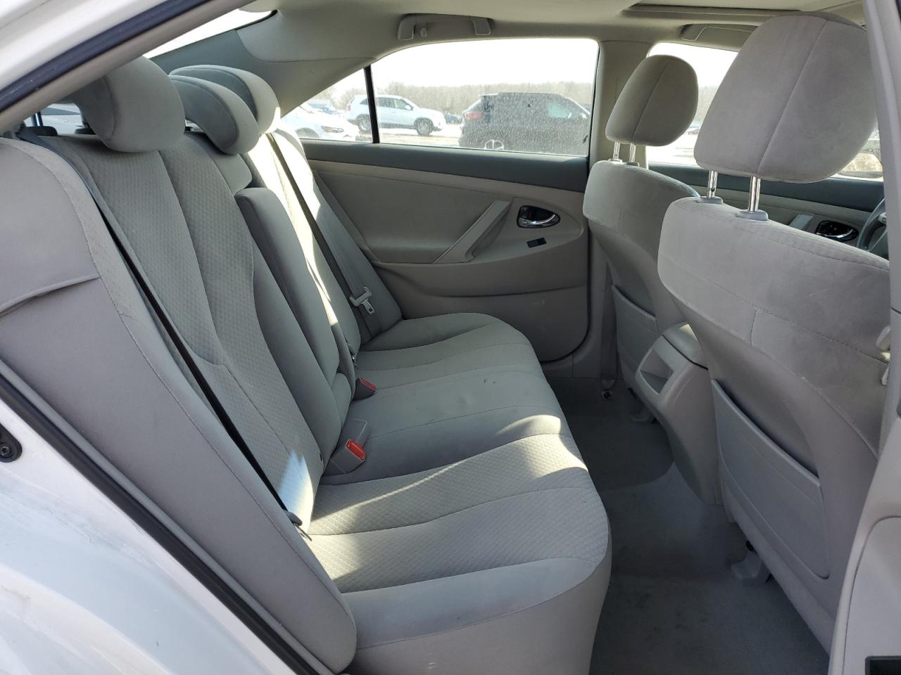 2009 Toyota Camry - Image 11