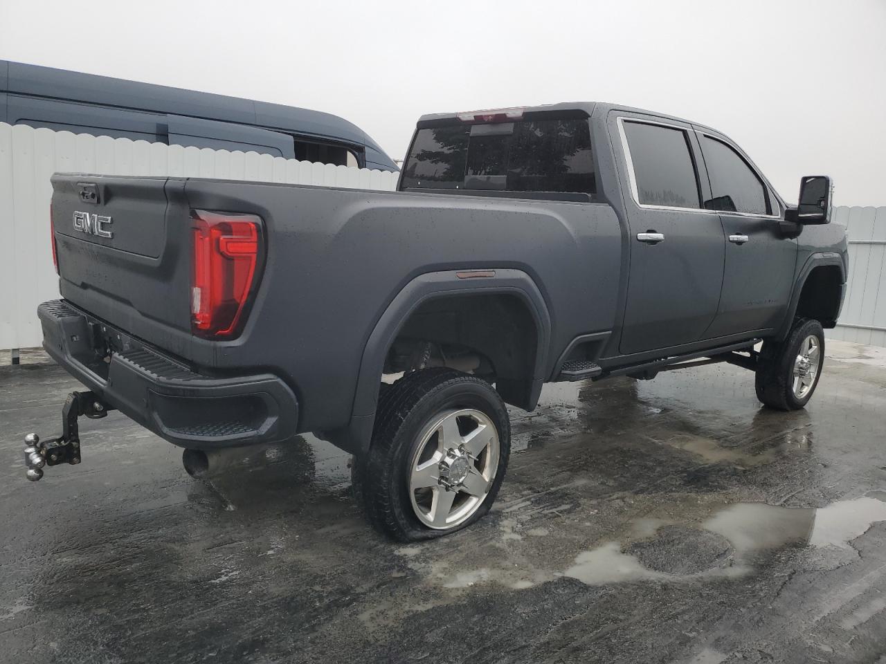 2020 GMC Sierra - Image 3