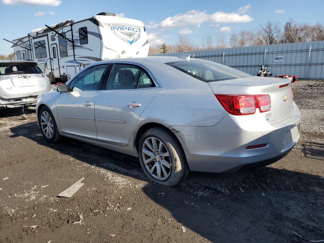 2015 Chevrolet Malibu - Image 2