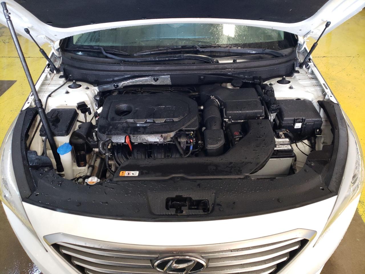 2017 Hyundai Sonata - Image 11