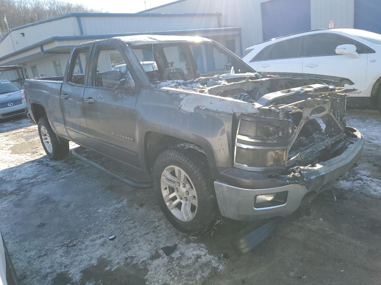 2015 Chevrolet Silverado - Image 4