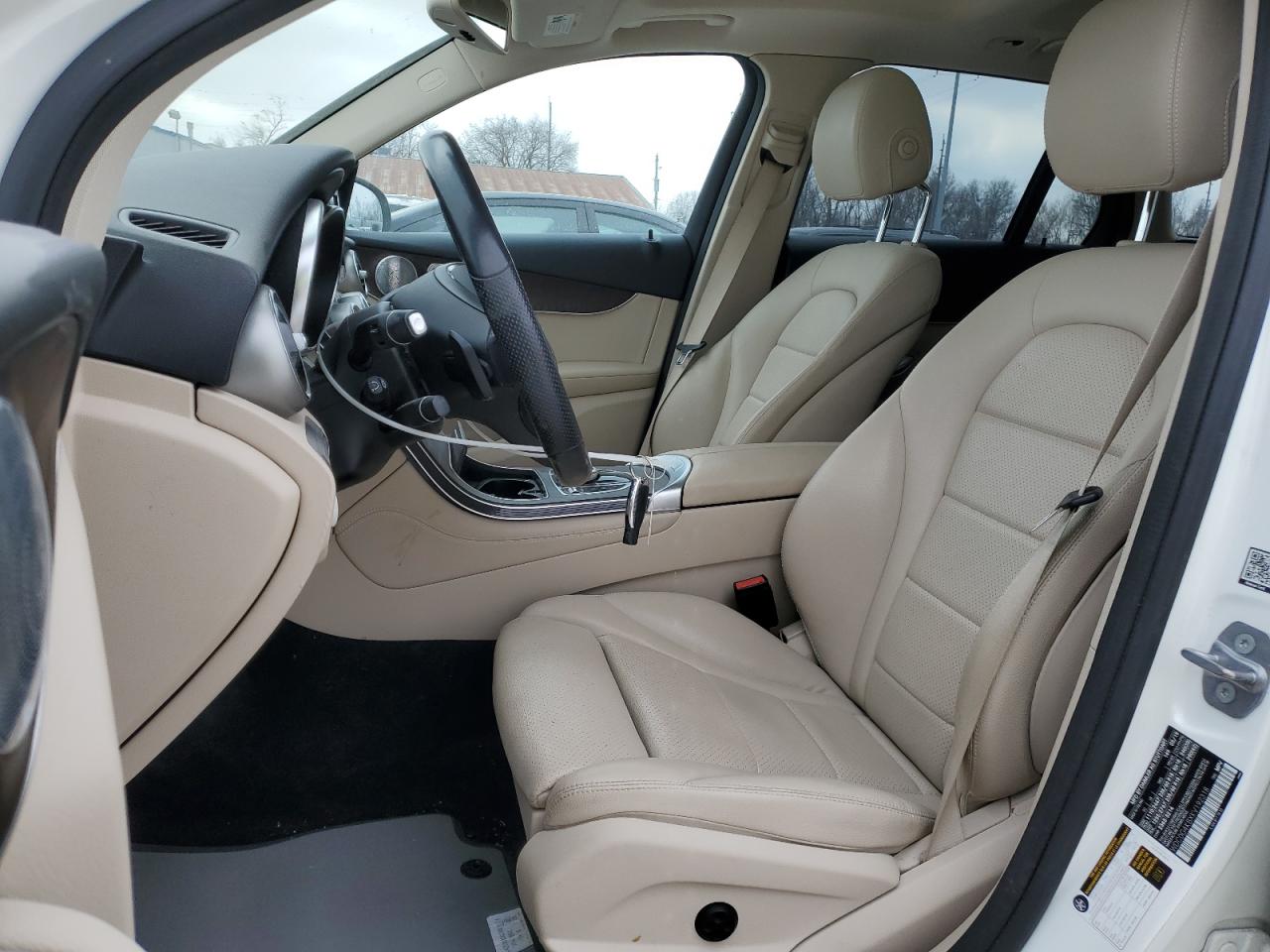 2019 Mercedes-Benz GLC - Image 7