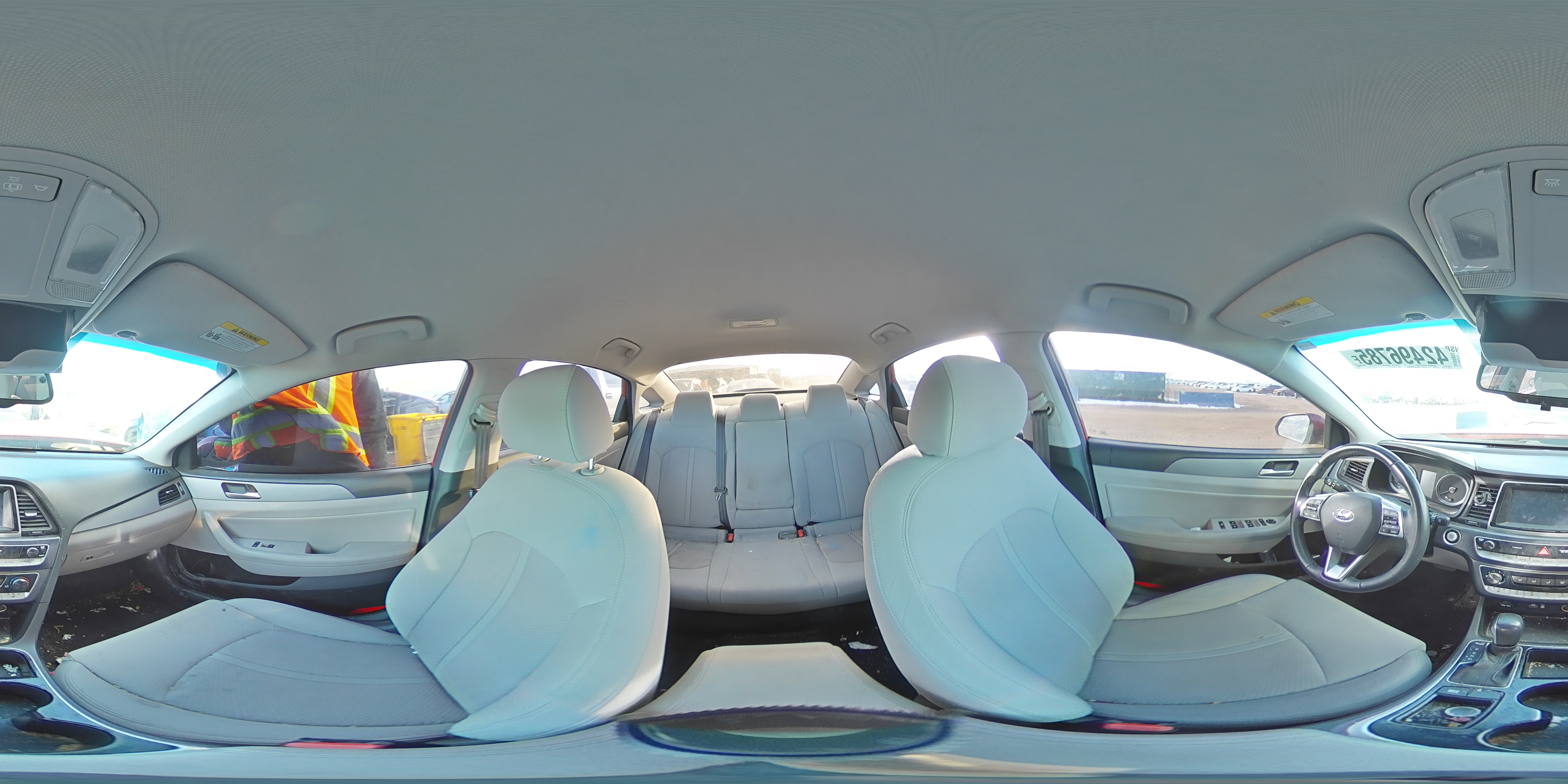 2018 Hyundai Sonata - Image 12