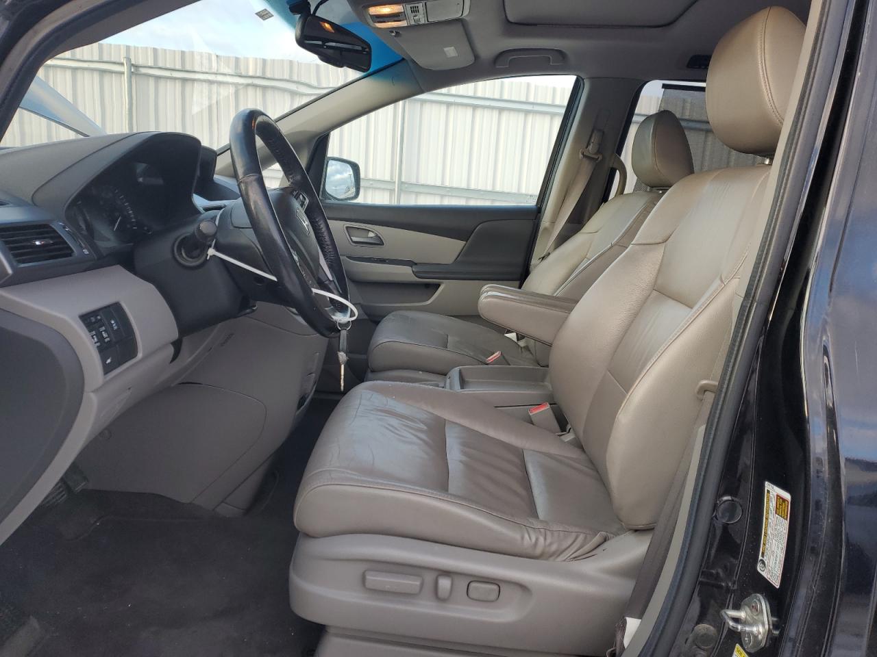 2012 Honda Odyssey - Image 7