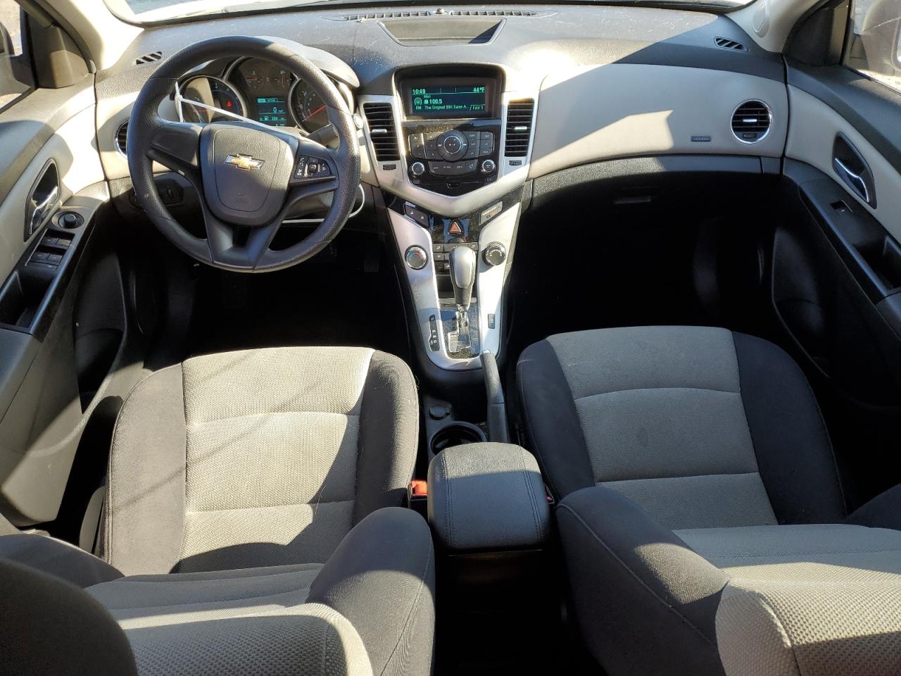 2014 Chevrolet Cruze - Image 8