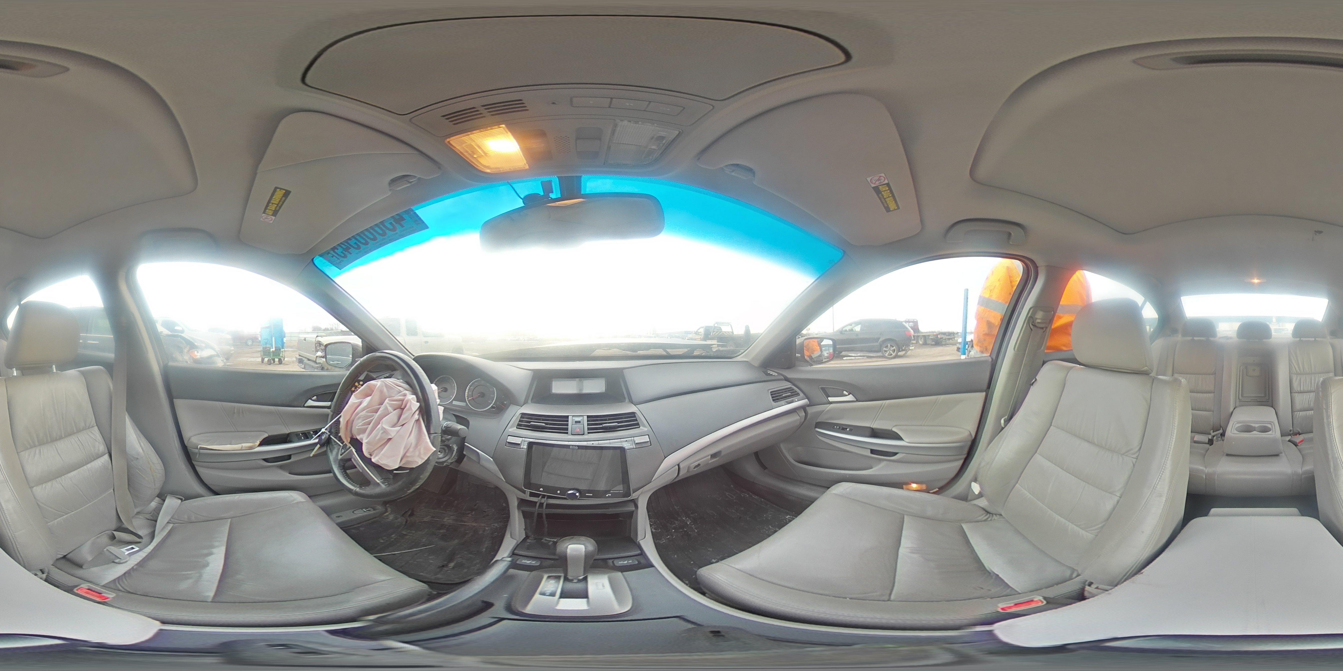 2010 Honda Accord - Image 13