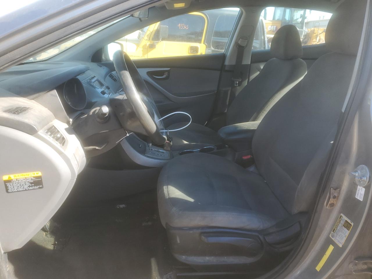2013 Hyundai Elantra - Image 7