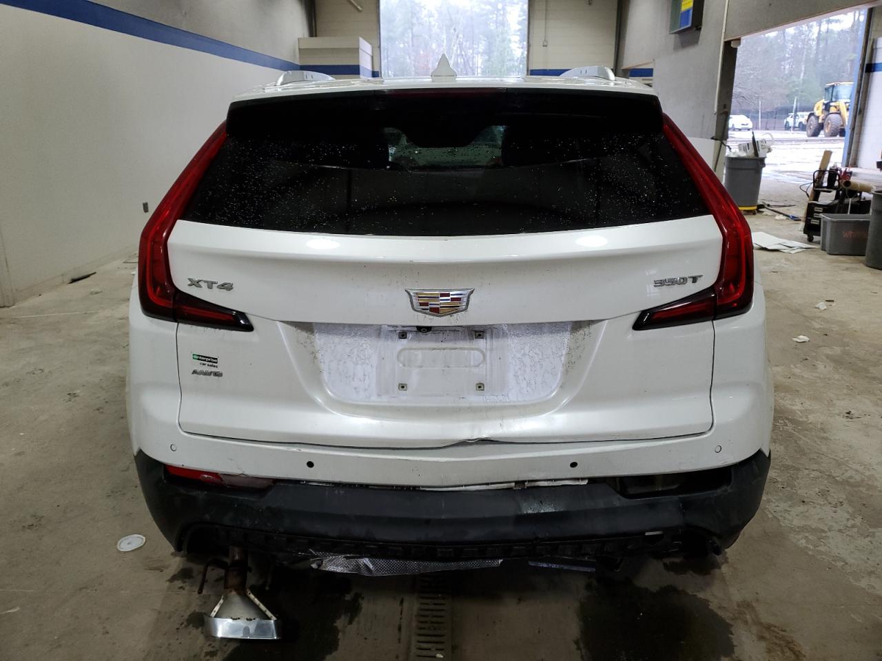 2020 Cadillac XT4 - Image 6
