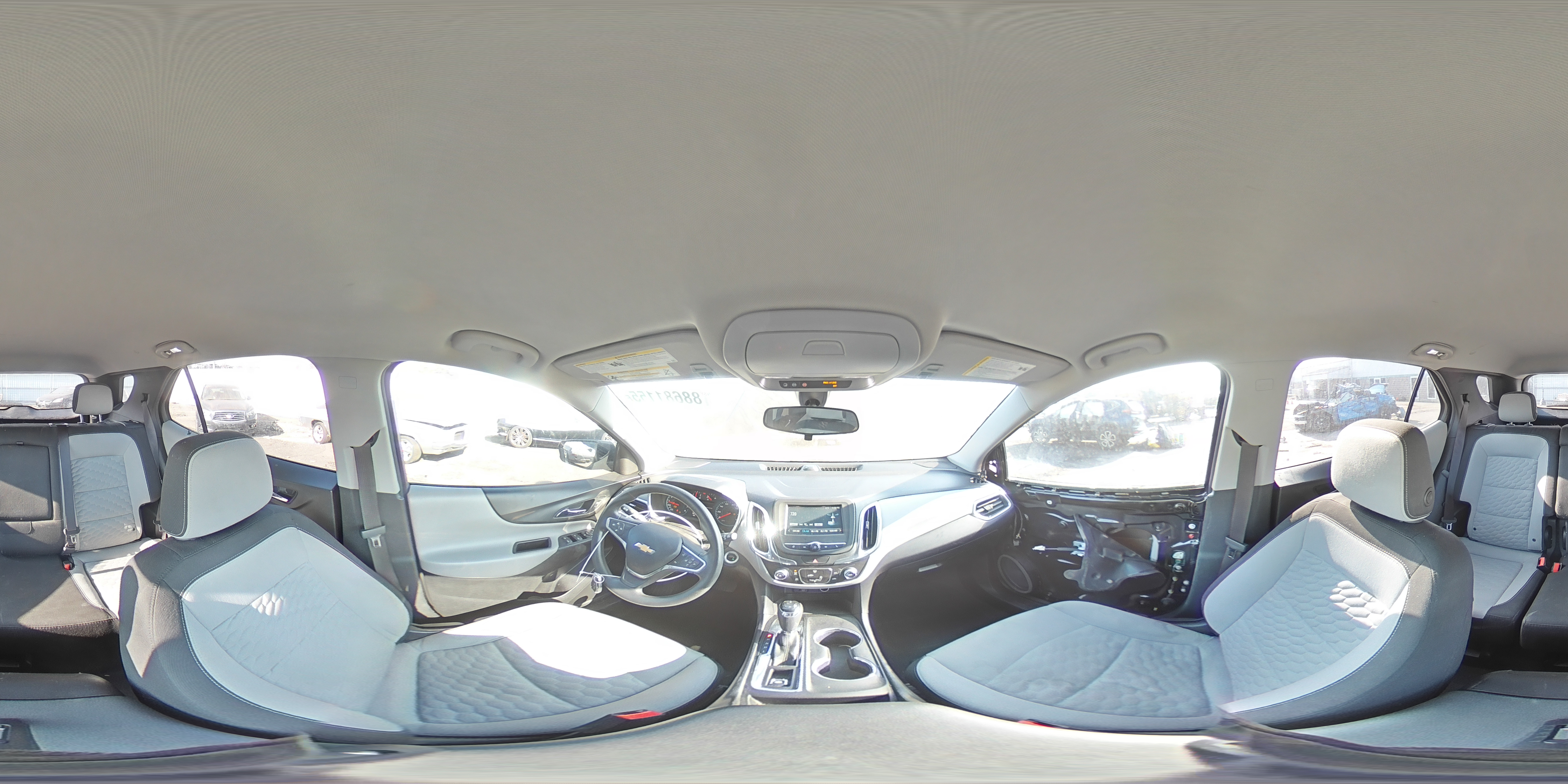 2018 Chevrolet Equinox - Image 14