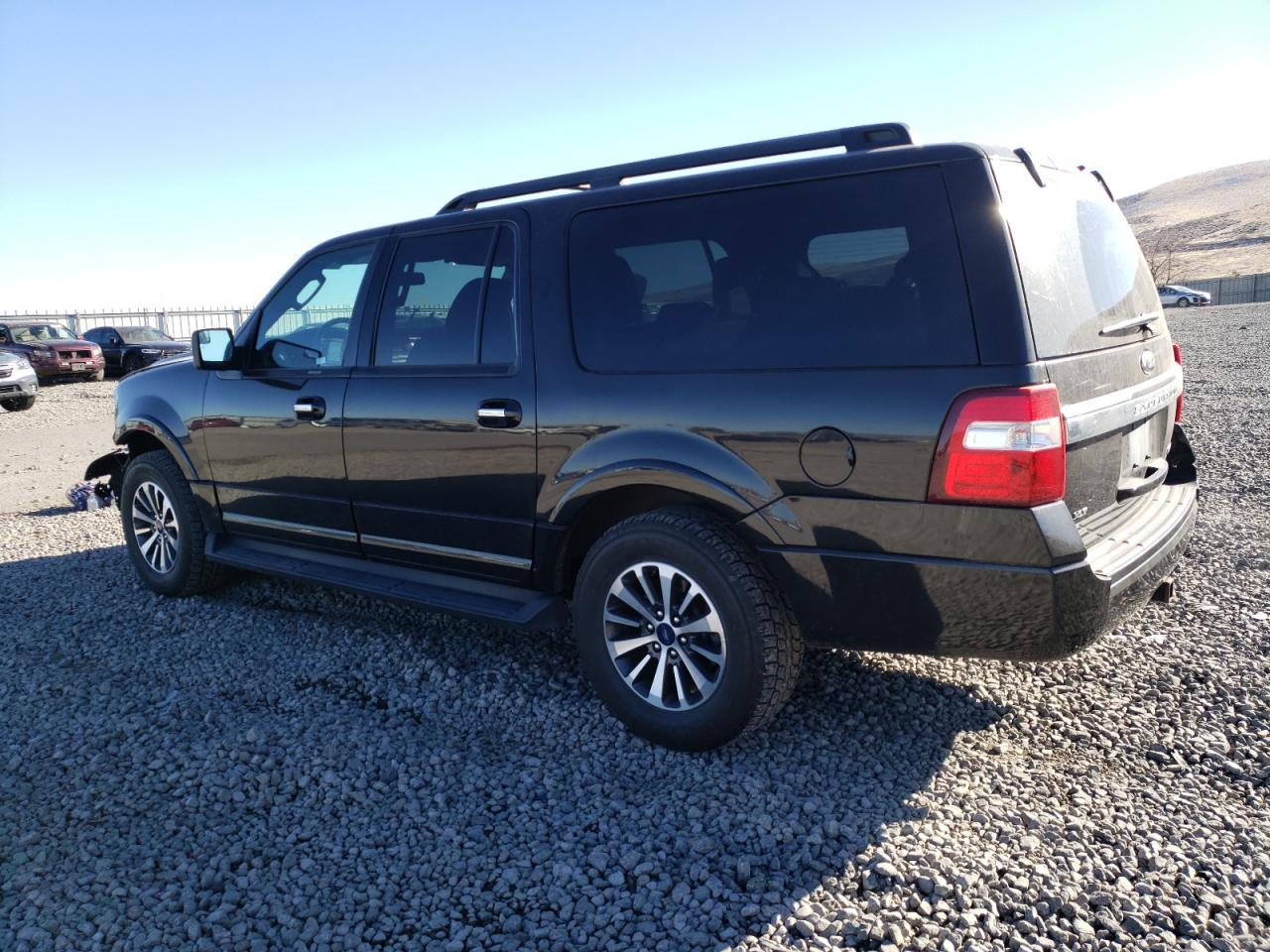 2015 Ford Expedition - Image 2