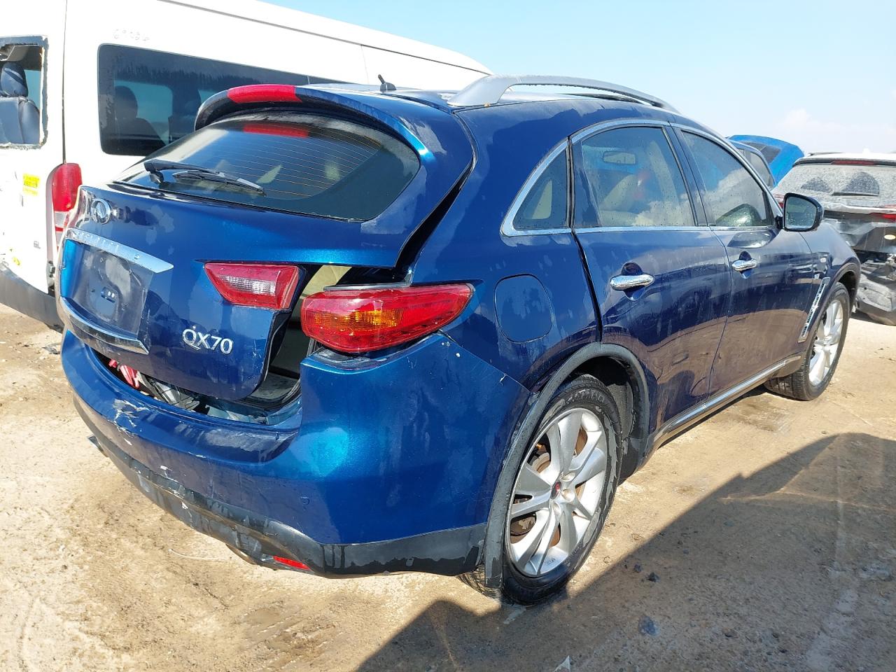 JNRCS1MW0EM630984 - 2014 Infi Qx70 - #88178745