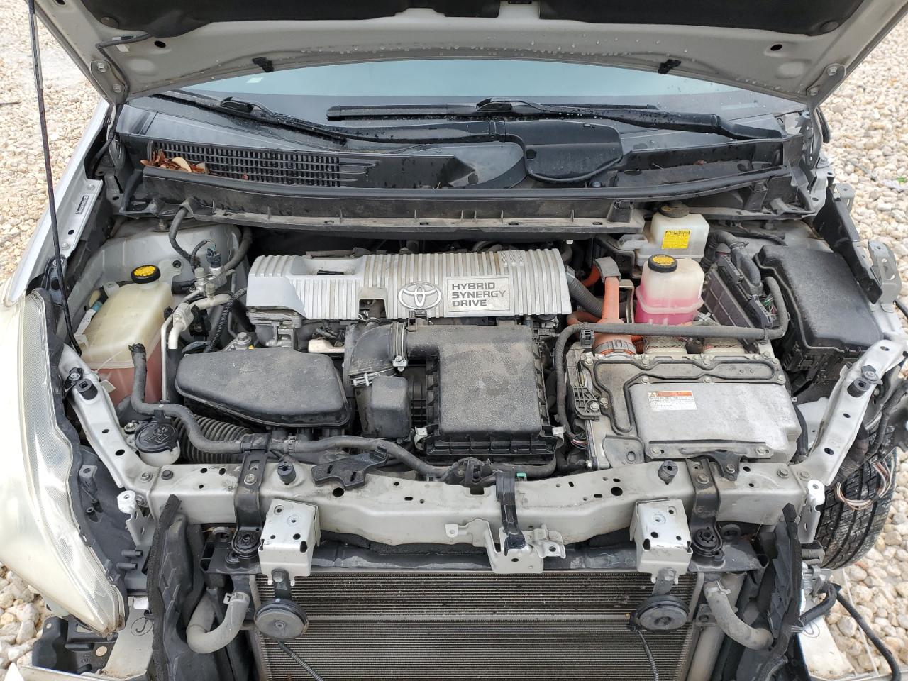 2012 Toyota Prius - Image 12