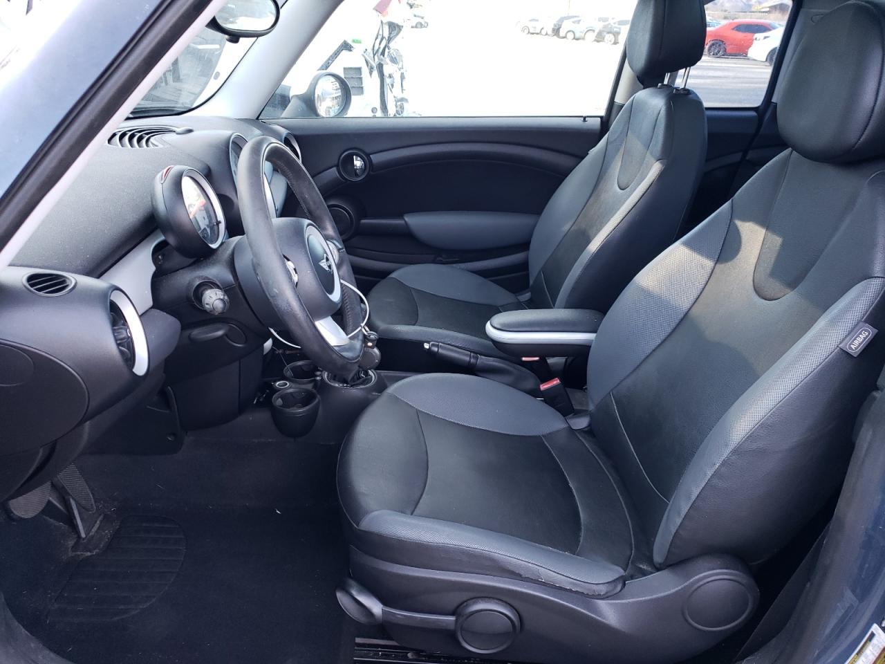 2009 MINI Cooper - Image 7